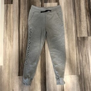 Under Armour girls sweatpants